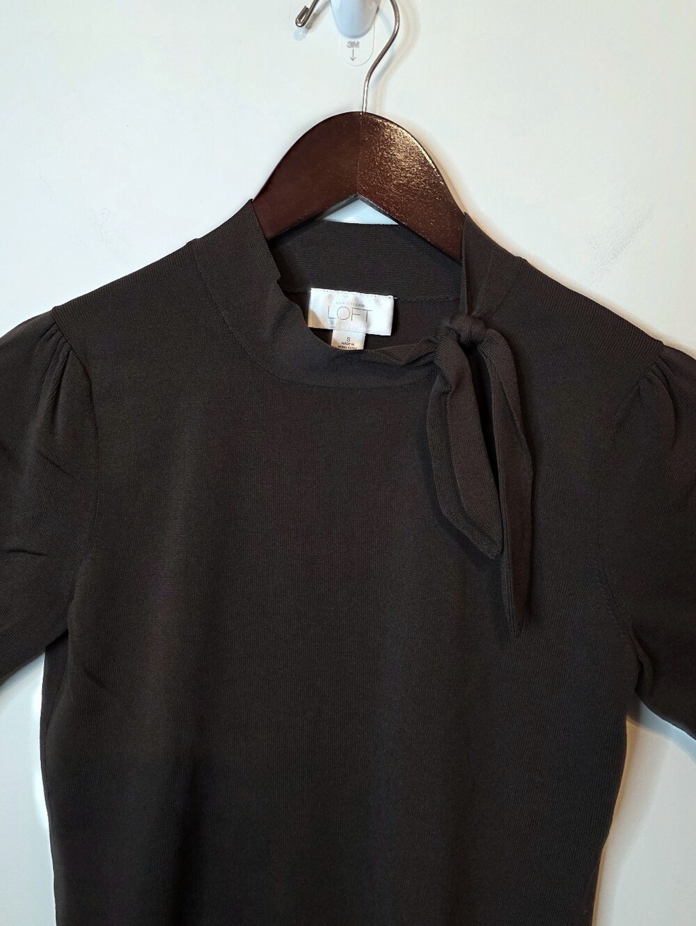 LOFT Brown Short Sleeve Mock Neck Tie Sweater Knit Top Size Small Dark Academia - Picture 7 of 9